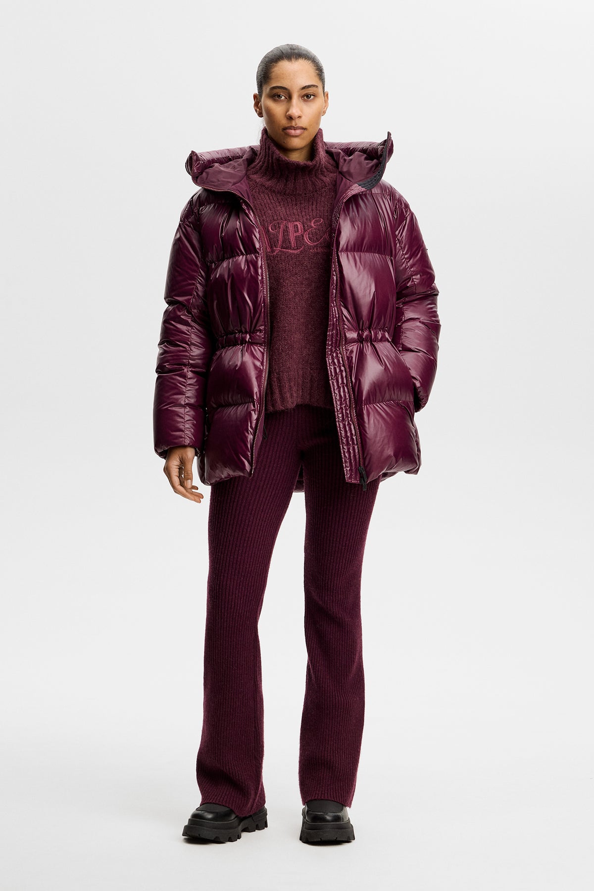 April Chunky Knit Turtleneck in Winetasting by J.Lindeberg