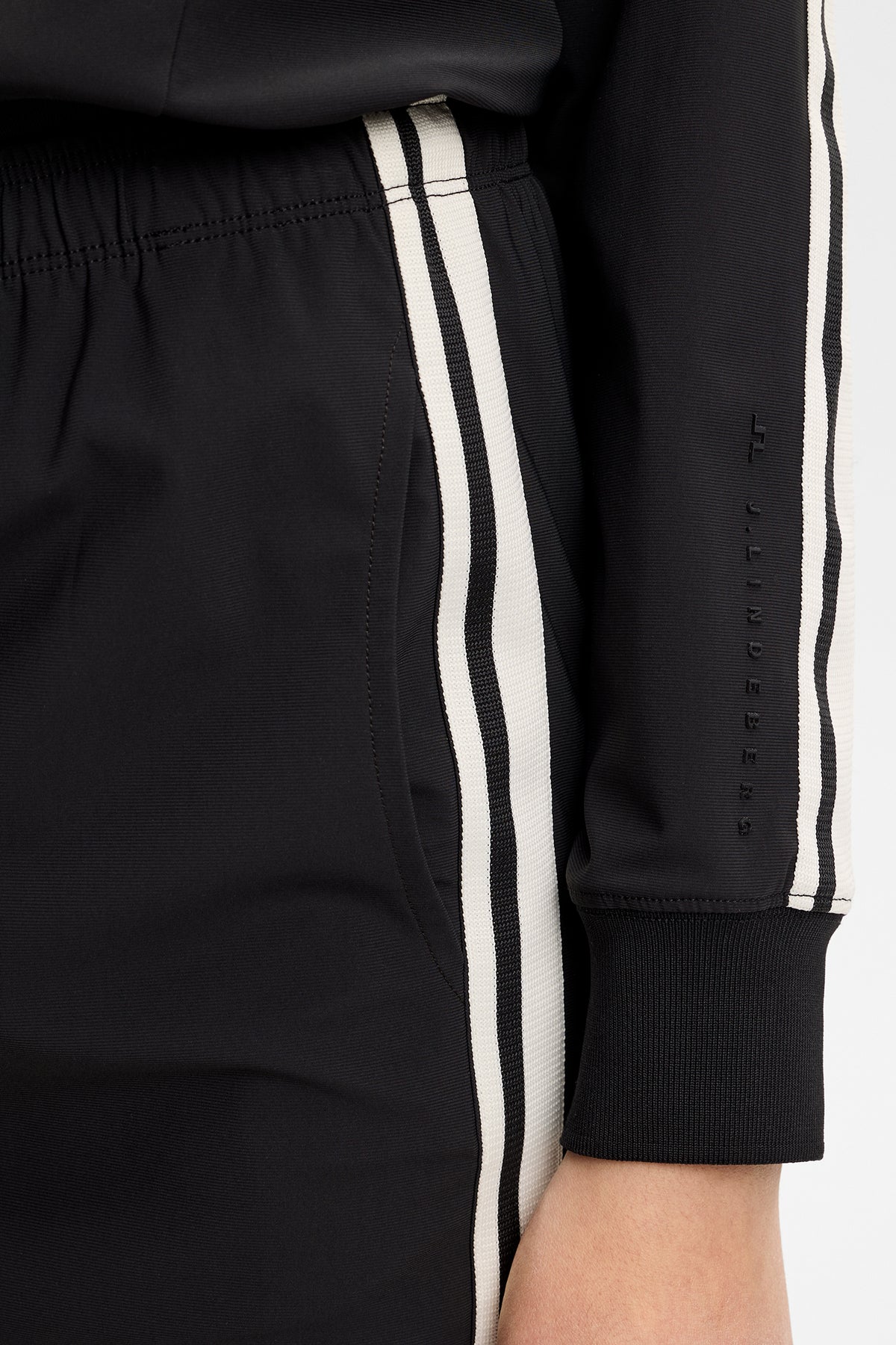 Paula Skirt in Black by J.Lindeberg