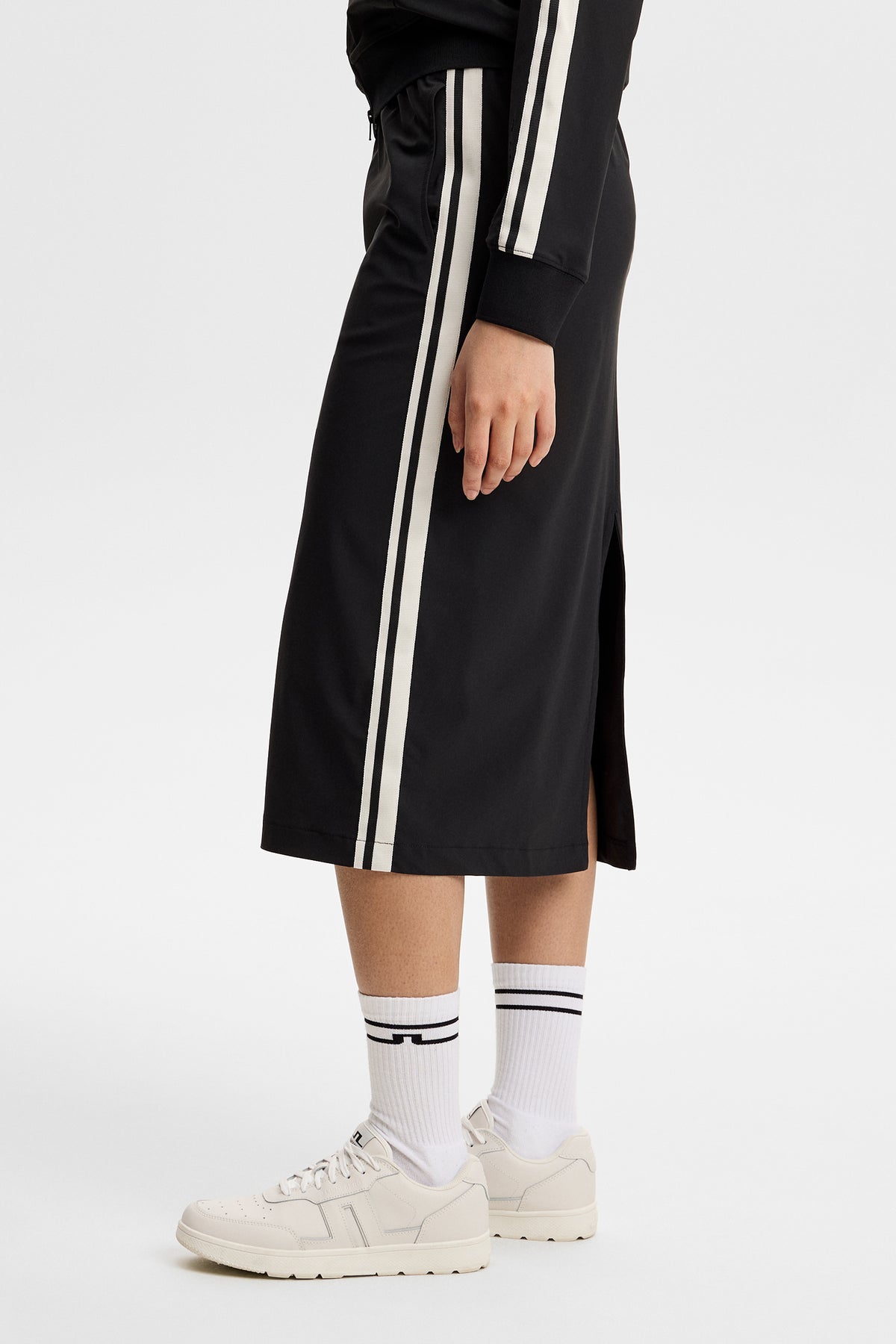 Paula Skirt in Black by J.Lindeberg