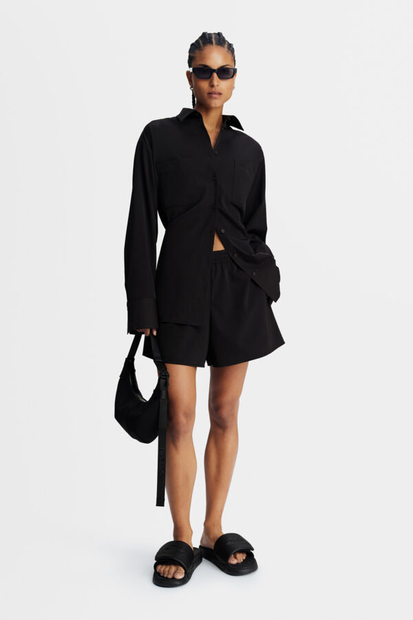 Willow Tech Drape Shirt / Black