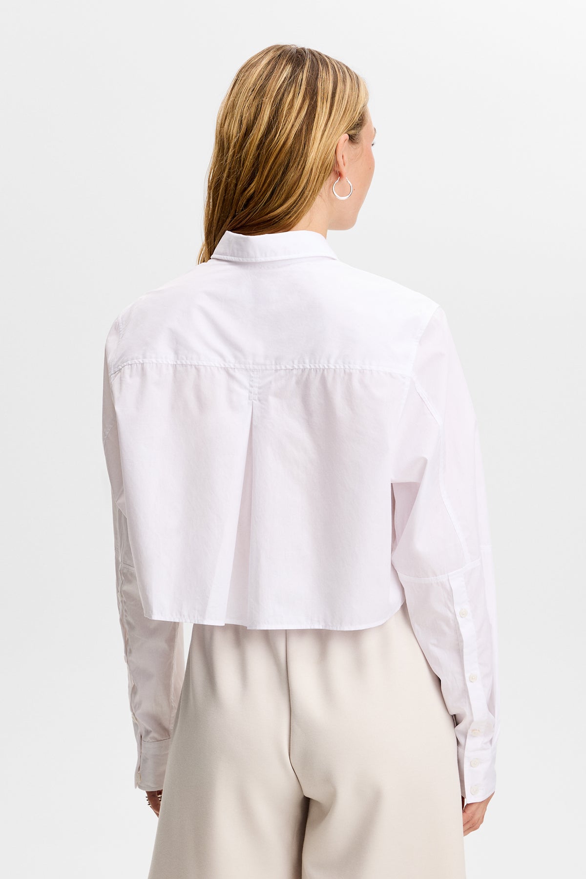 Jelina Cotton Solid Shirt in White by J.Lindeberg