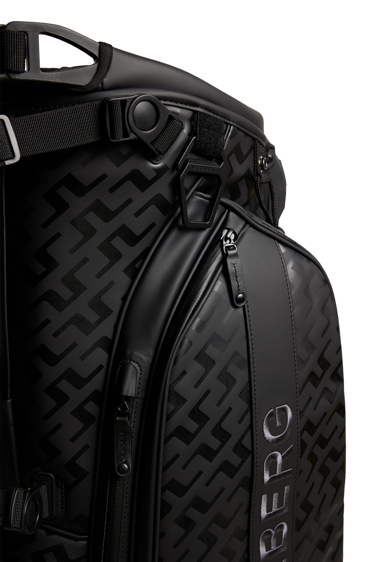 Play Stand Bag Print in Tour Geo Tonal Black M by J.Lindeberg