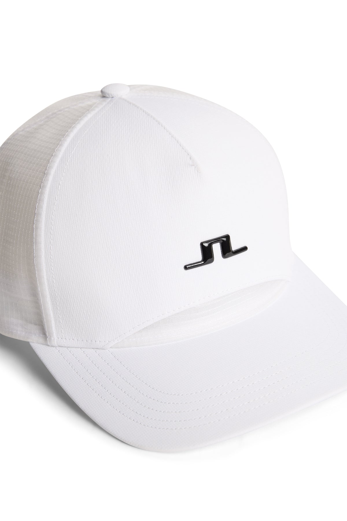 Chad cap in White by J.Lindeberg