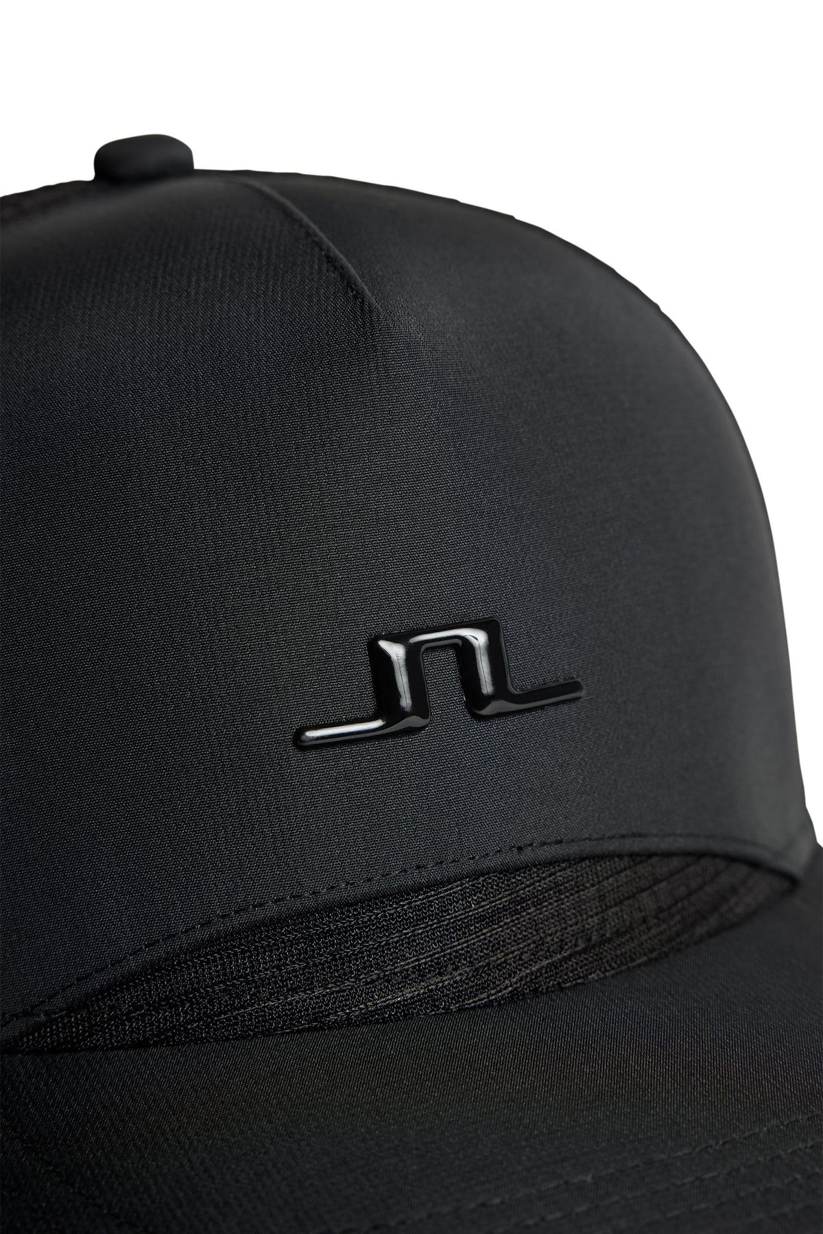 Chad cap in Black by J.Lindeberg