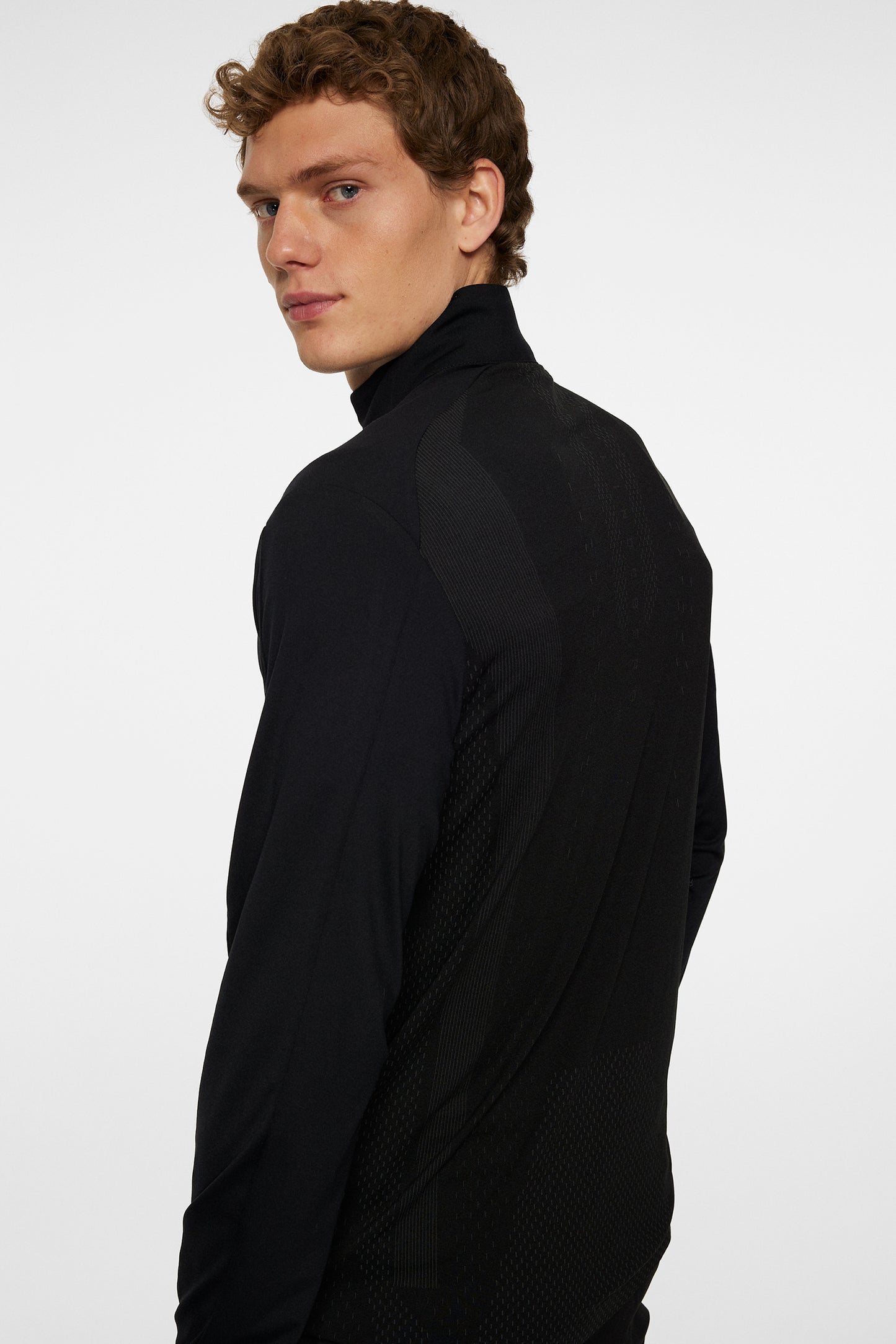 Olof Tech Mid Layer in Black by J.Lindeberg