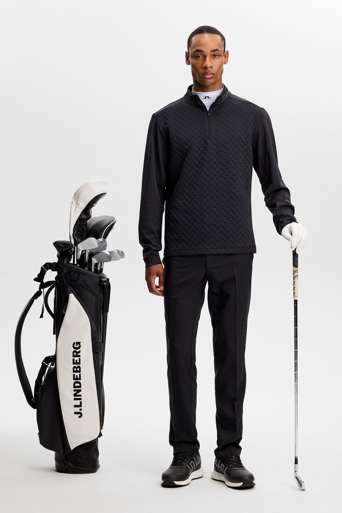 Lassy Quarter Zip Mid layer in Black by J.Lindeberg