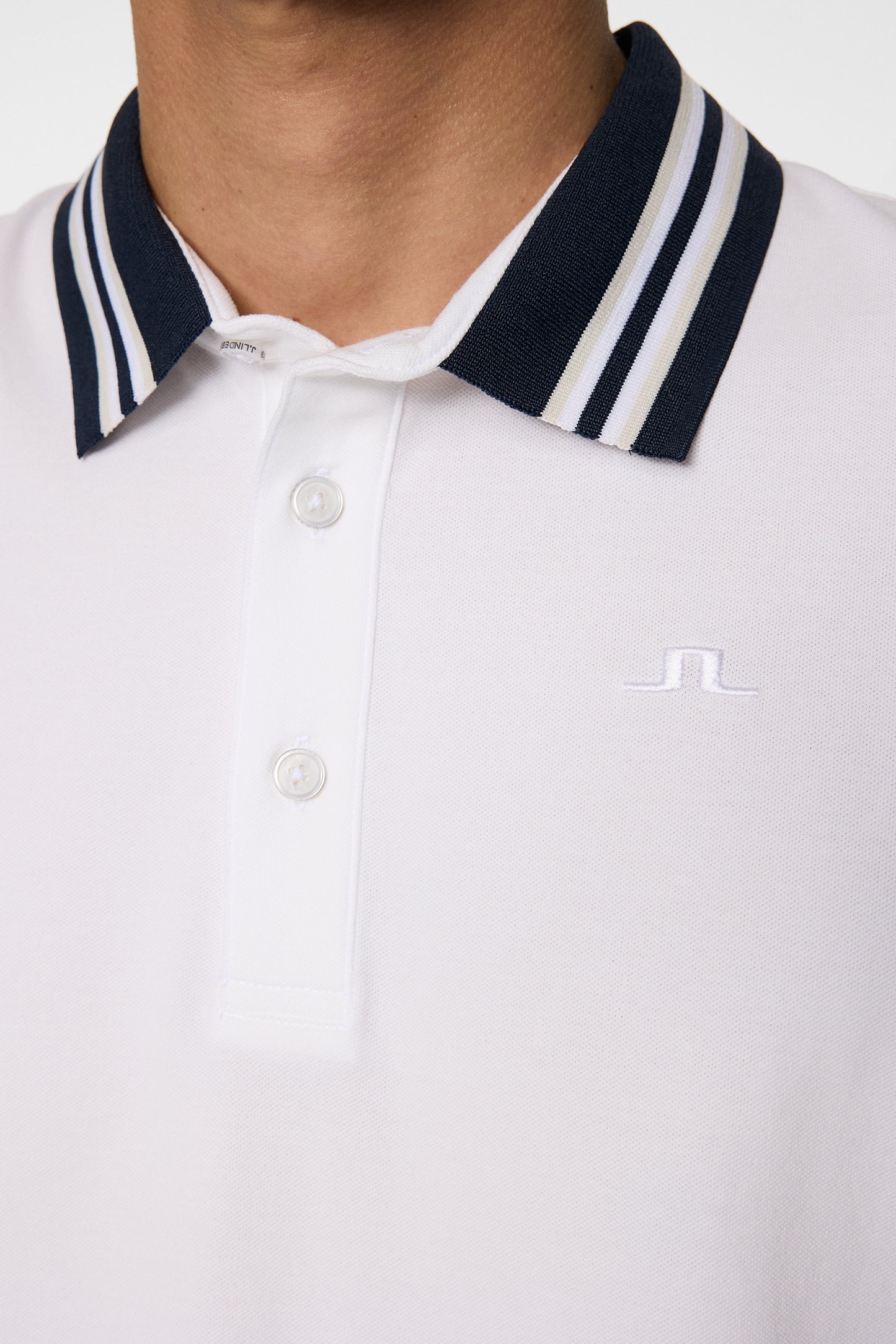 Bjorn Polo in White by J.Lindeberg
