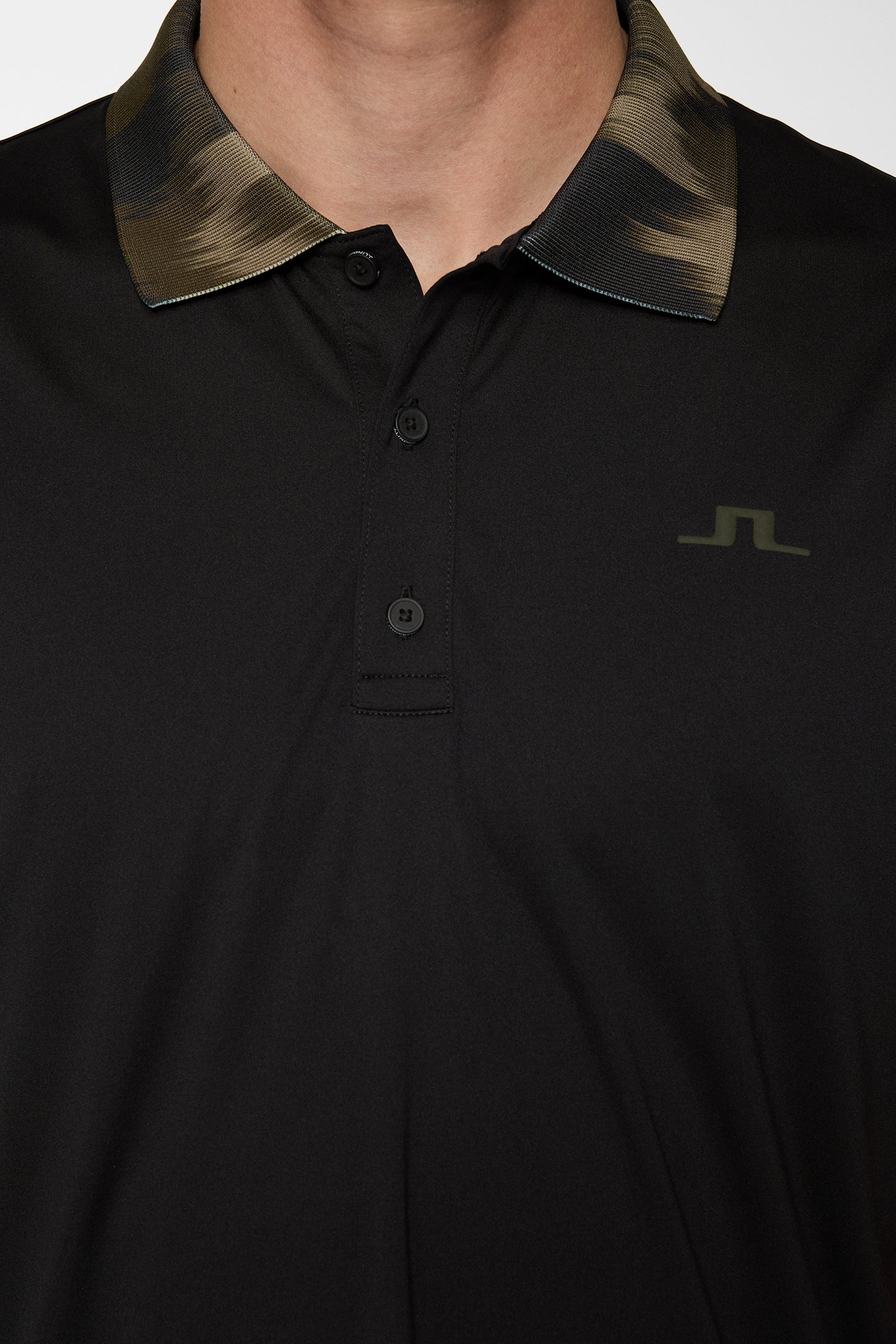 Glen Polo in Black by J.Lindeberg