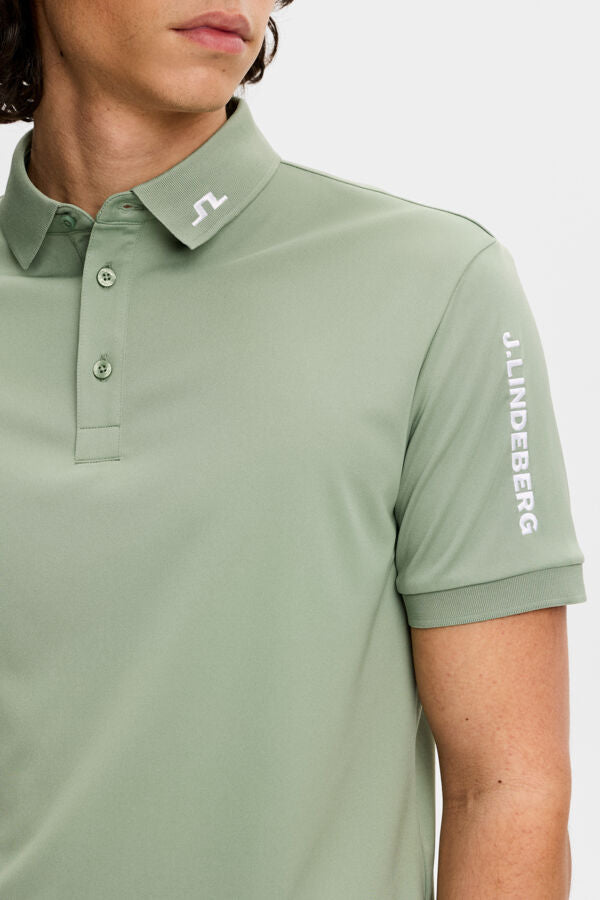 Tour Tech Polo / Hedge Green