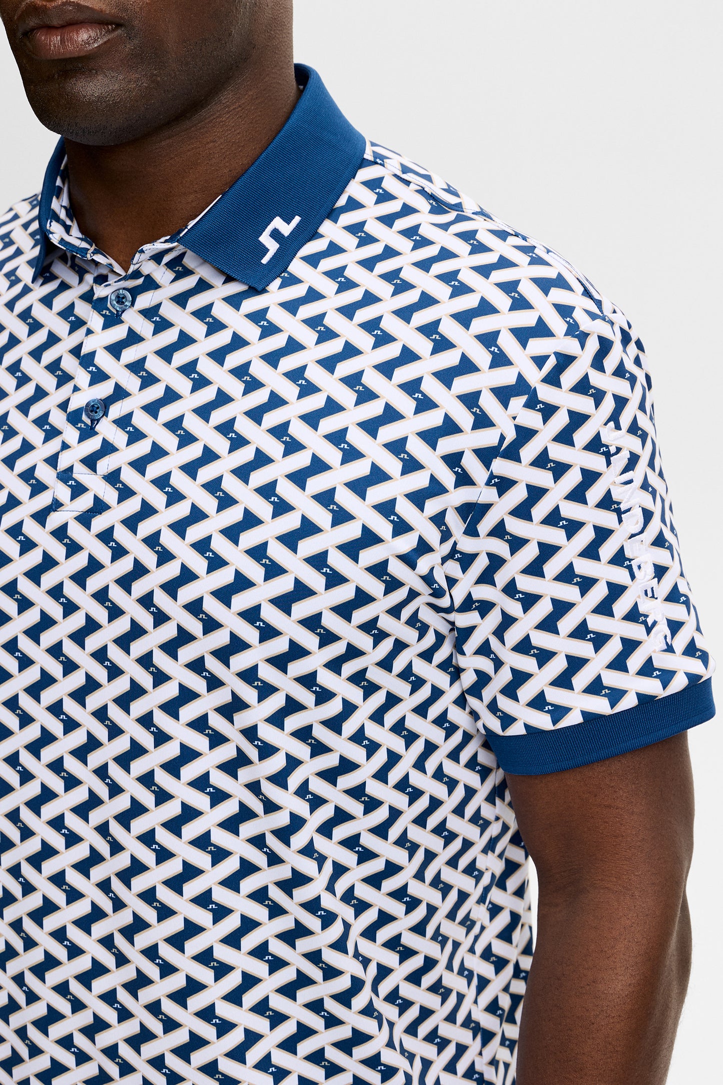 Tour Tech Print Polo in Ladder Estate White S by J.Lindeberg