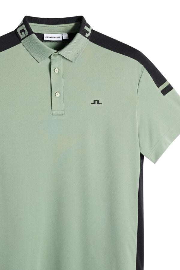 Bo Polo / Hedge Green