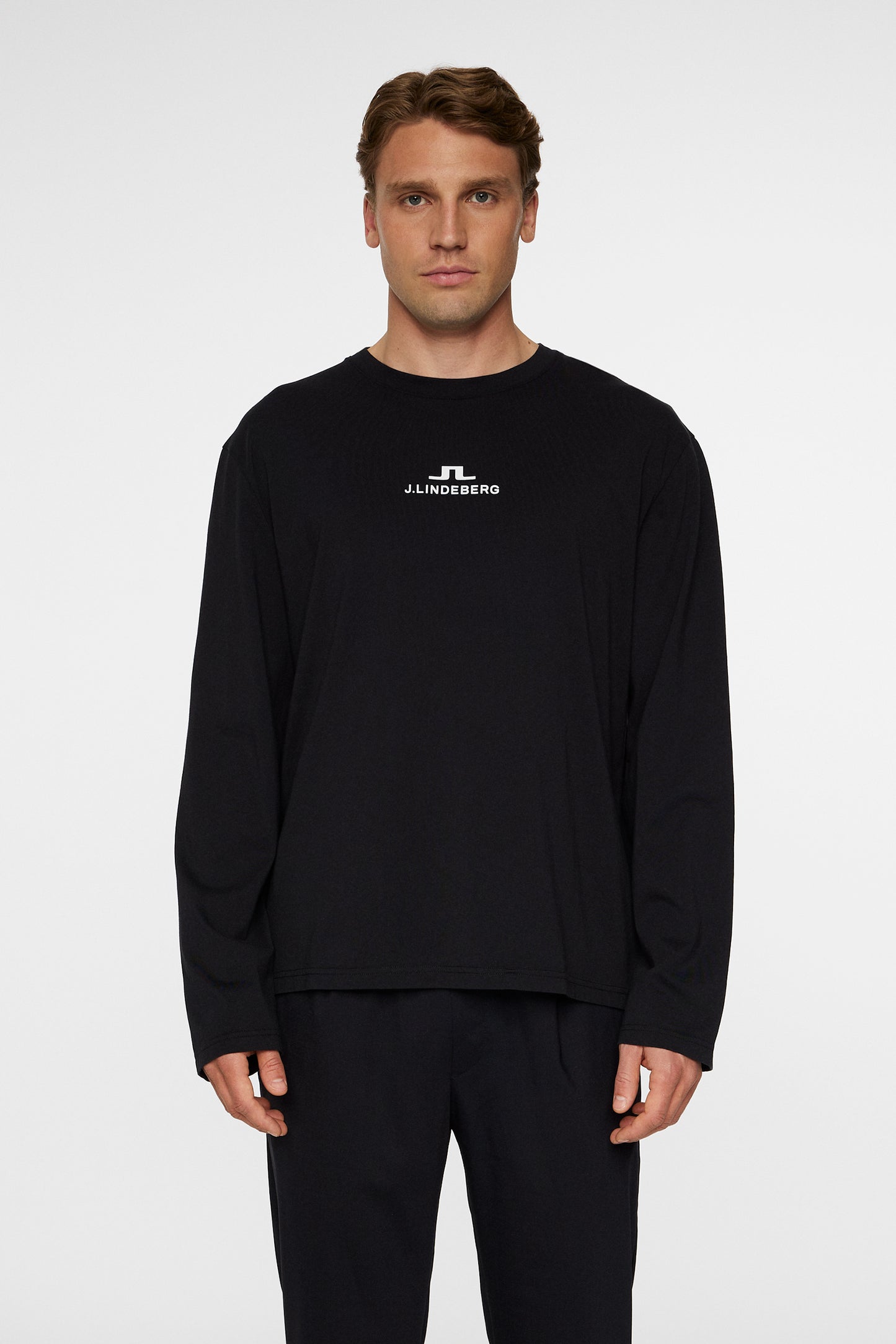 Cale Logo Longsleeve T-shirt in Black by J.Lindeberg