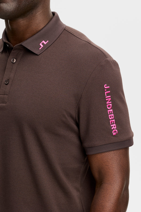 Tour Tech Pique Polo / Seal Brown