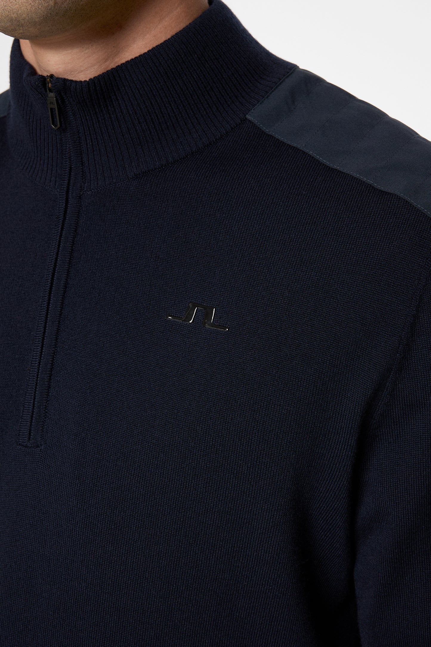 Jeffrey Windbreaker Sweater in JL Navy by J.Lindeberg