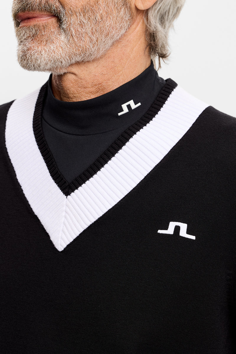 30Y Nikolas Knit Sweater in Black by J.Lindeberg