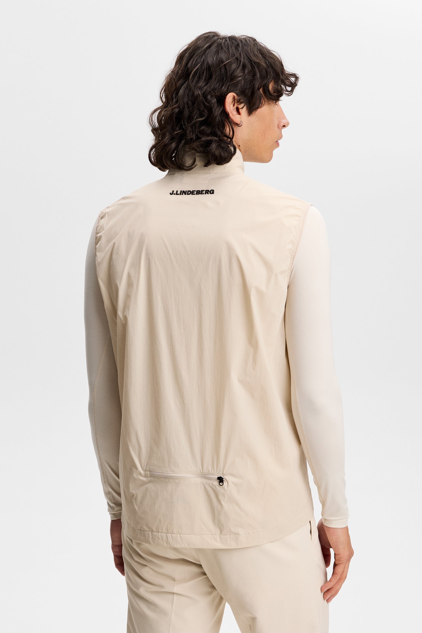 Tour Tech Packable Vest in Moonbeam by J.Lindeberg