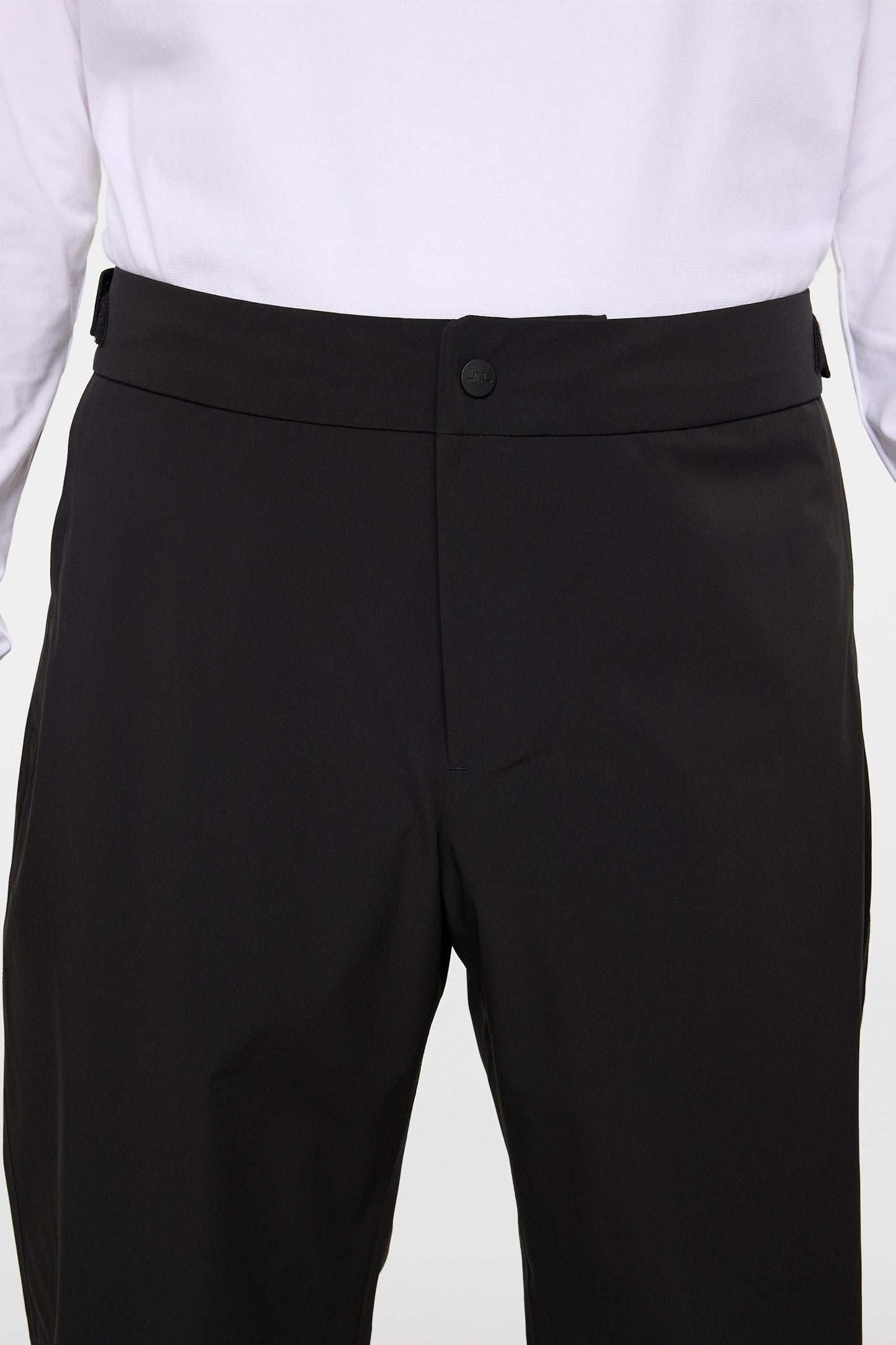 Mateo Pant in Black by J.Lindeberg