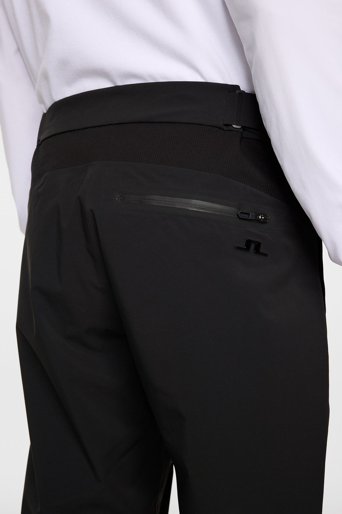 Mateo Pant in Black by J.Lindeberg