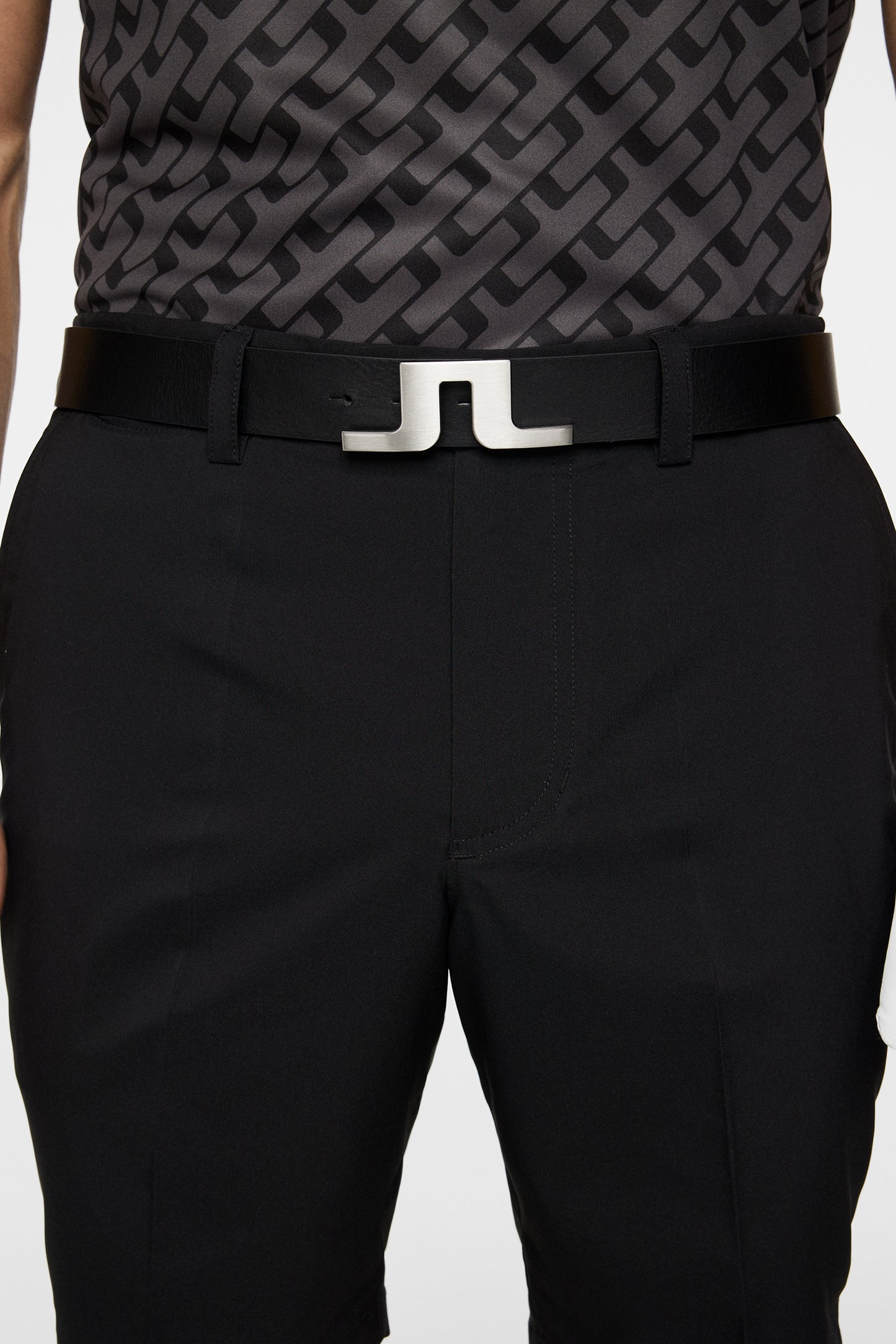 Mitch Shorts in Black by J.Lindeberg