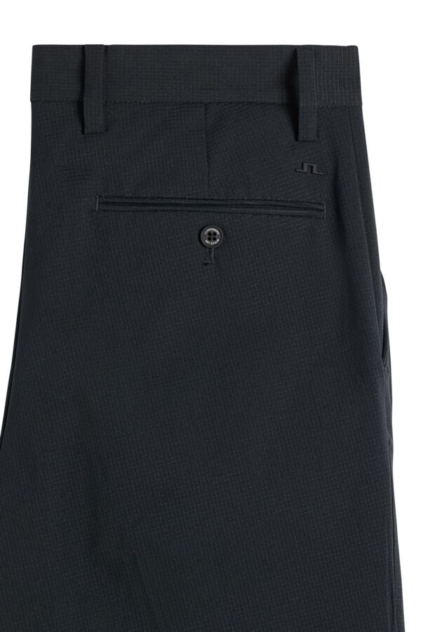Vent Pant | Slim Fit Golf | J.LINDEBERG®