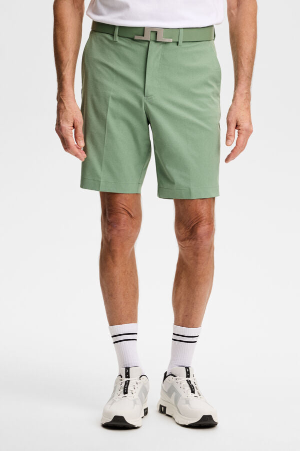 Vent Shorts / Hedge Green
