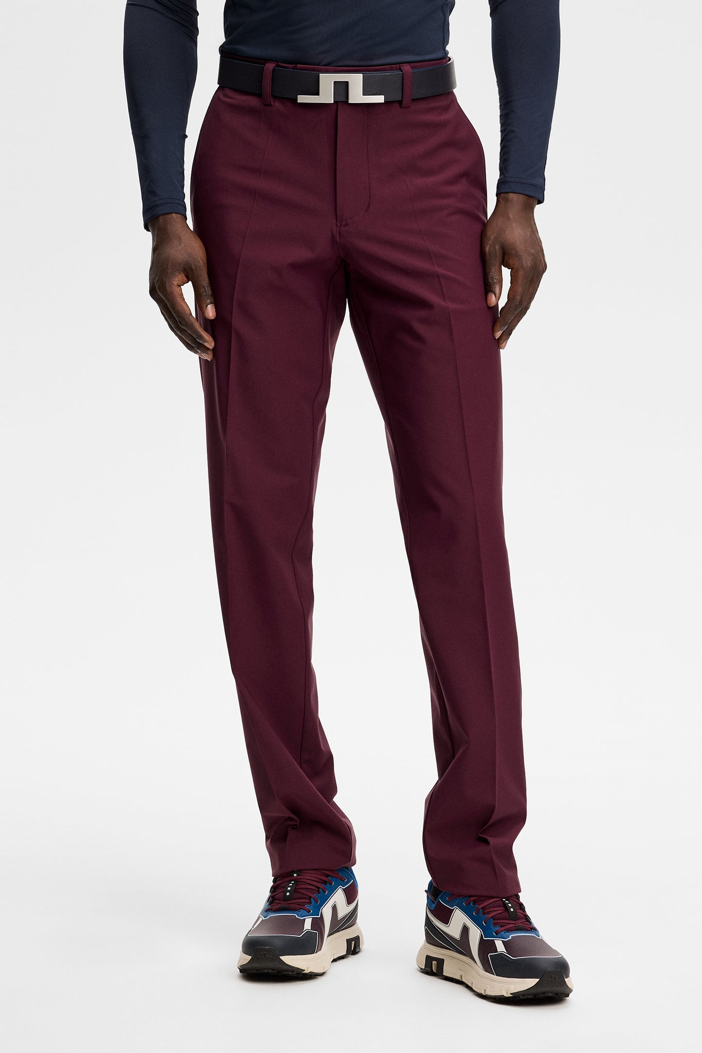 Mitch pant Micro High Stretch in Winetasting by J.Lindeberg