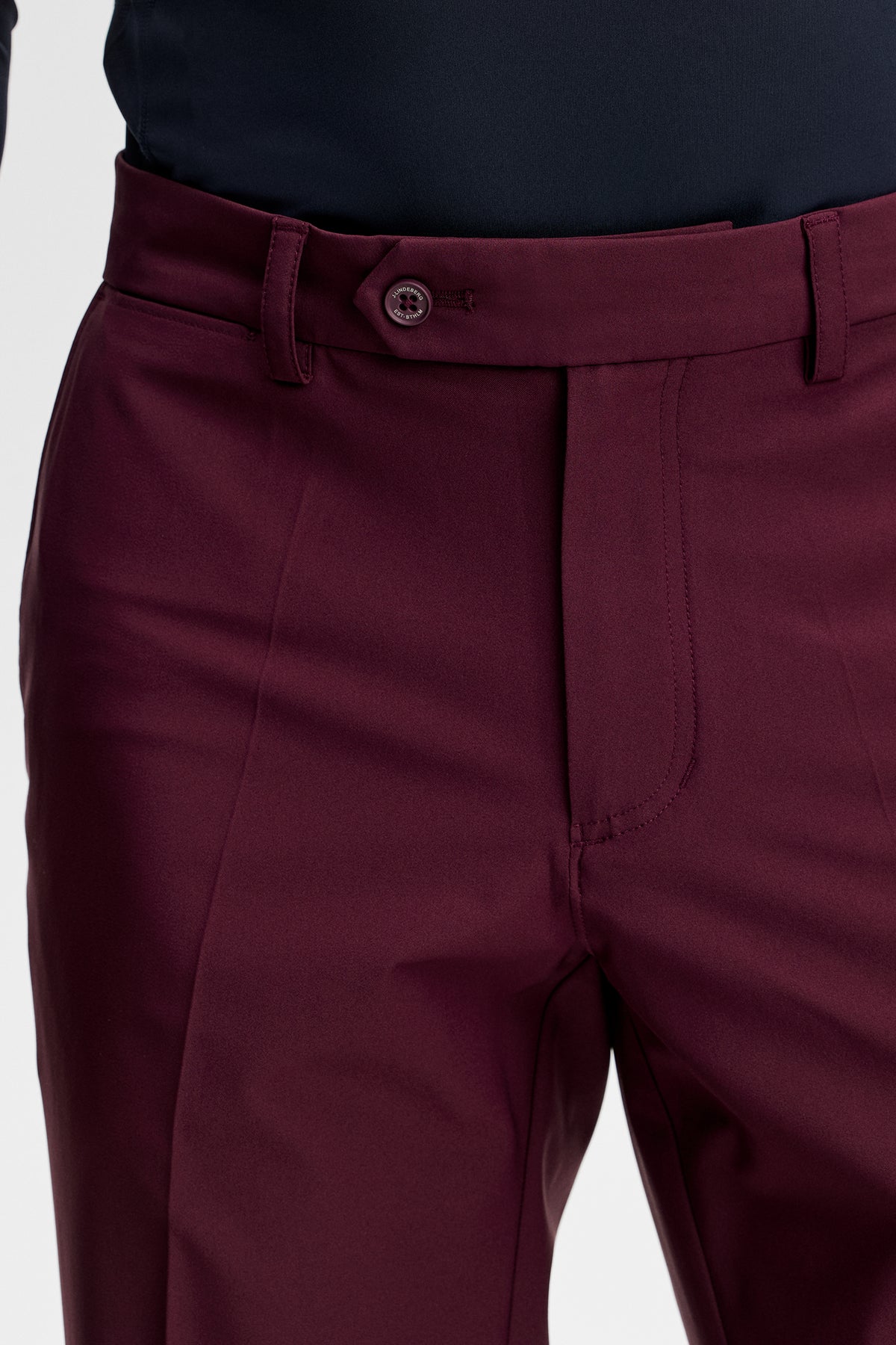 Mitch pant Micro High Stretch in Winetasting by J.Lindeberg