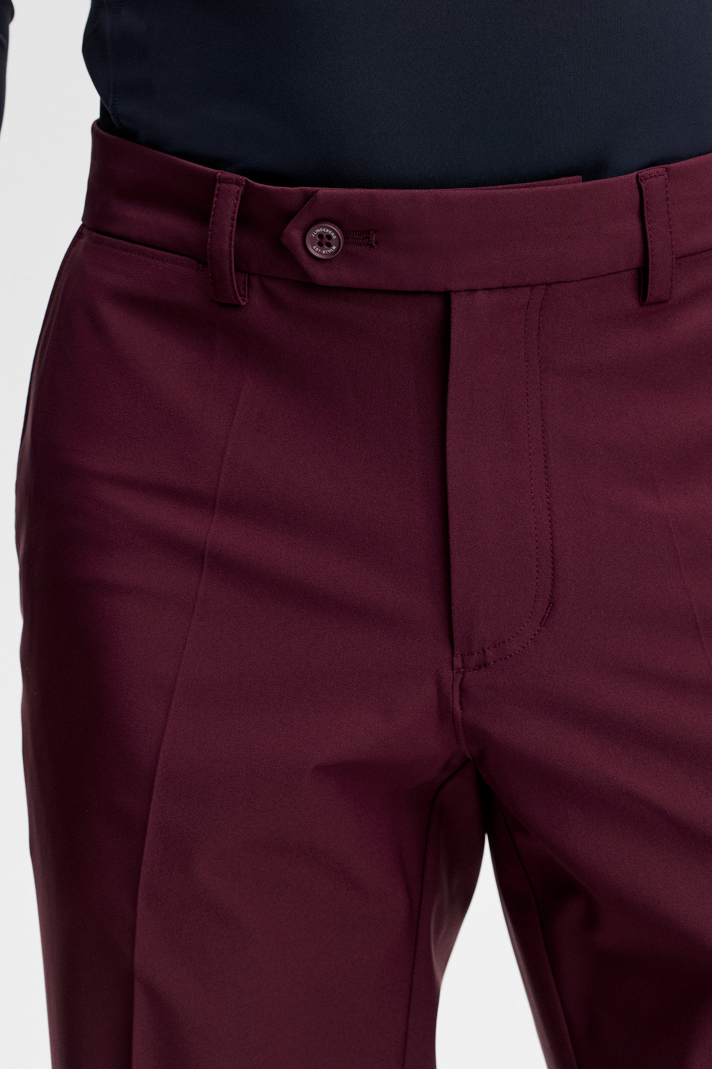 Mitch pant Micro High Stretch in Winetasting by J.Lindeberg