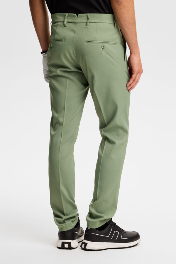 Ellott Slim Fit Pants | Golf | J.LINDEBERG®