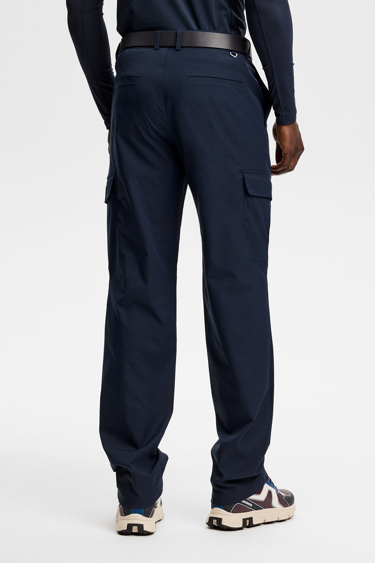 Logan Cargo pant in JL Navy by J.Lindeberg