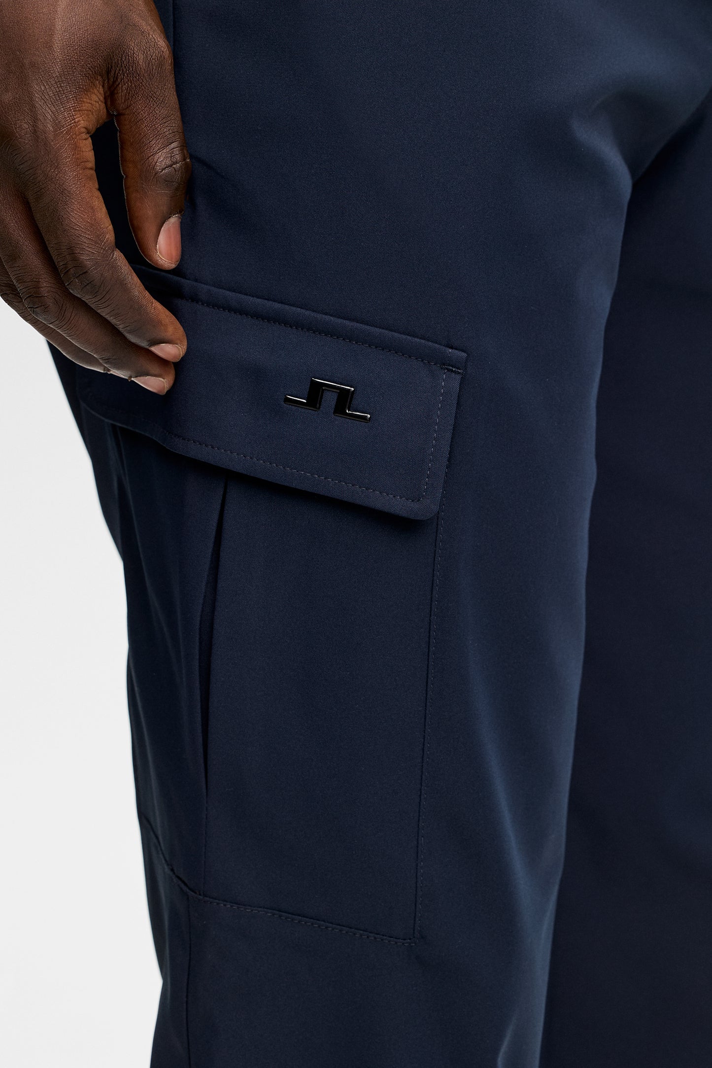 Logan Cargo pant in JL Navy by J.Lindeberg
