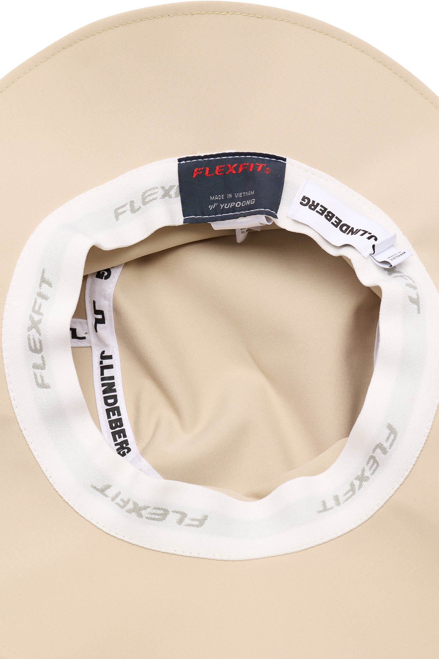 Tour Flexfit Bucket in Moonbeam by J.Lindeberg