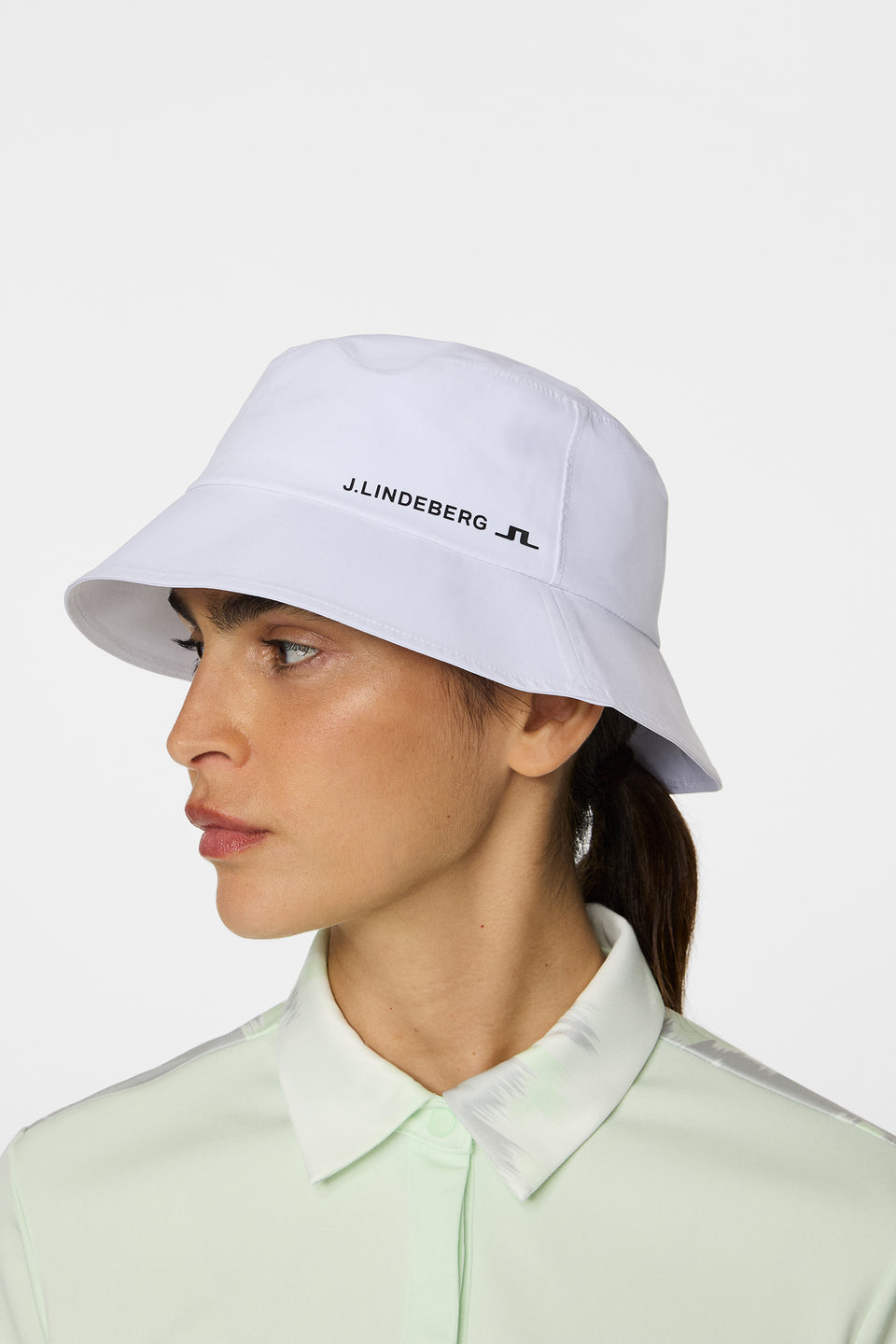 Sade Rain Bucket Hat / White