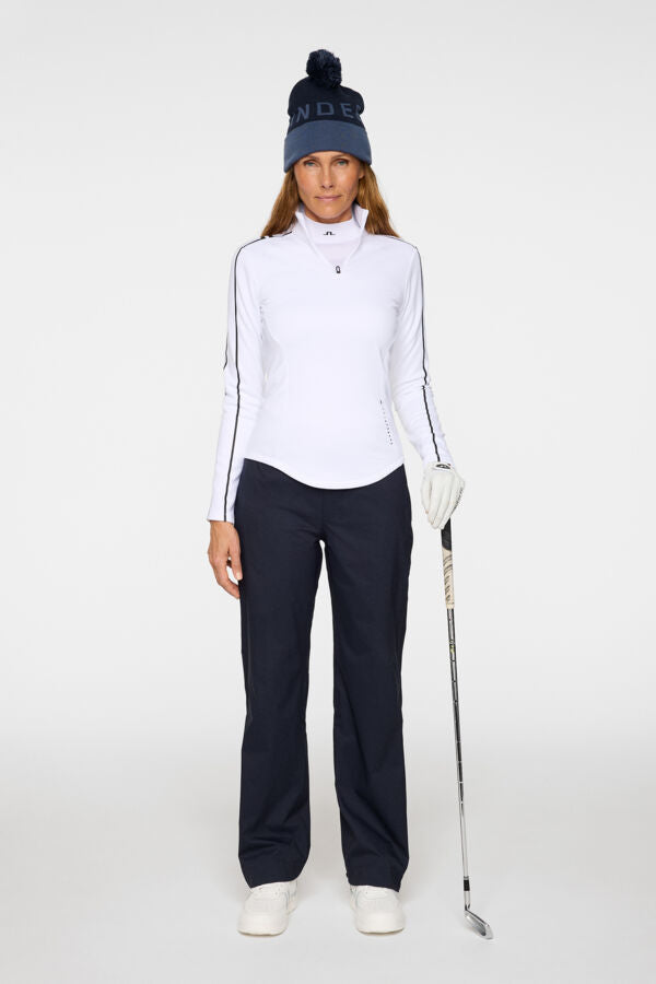 Nefe Quarter Zip Mid Layer / White