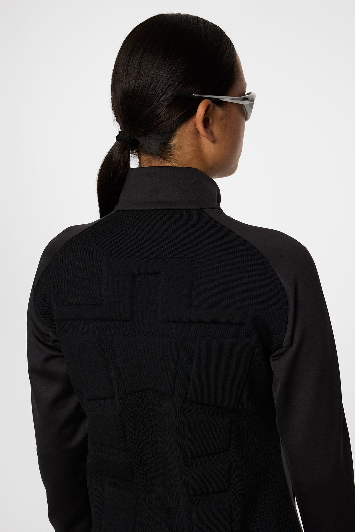 Solarcore Mid Layer in Black by J.Lindeberg