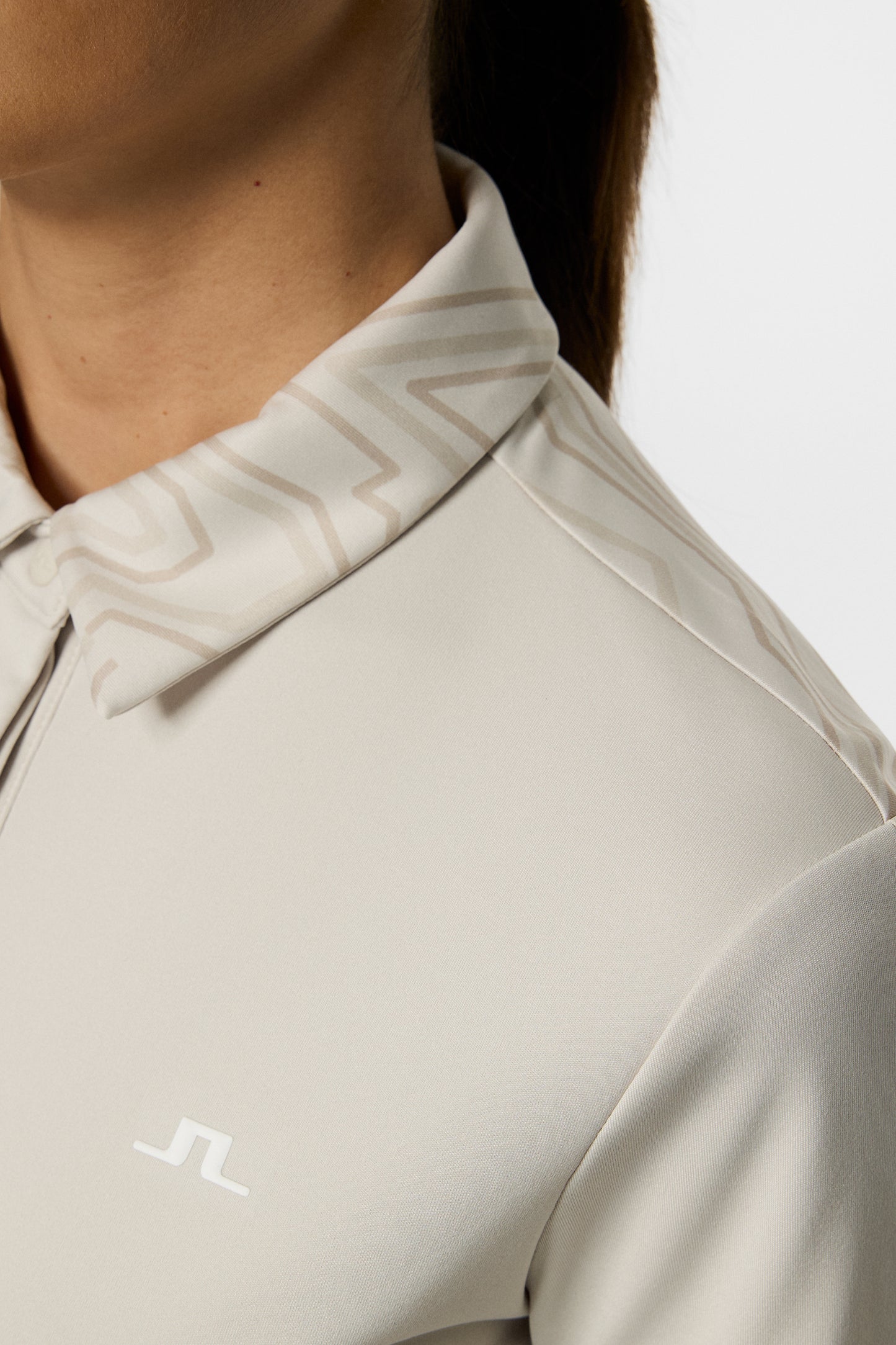 Cara Polo in Moonbeam by J.Lindeberg