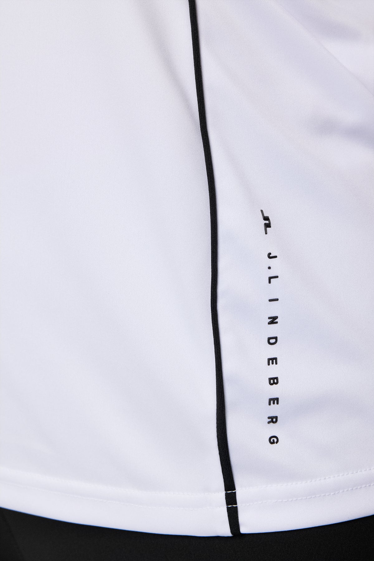 Leyla Polo in White by J.Lindeberg