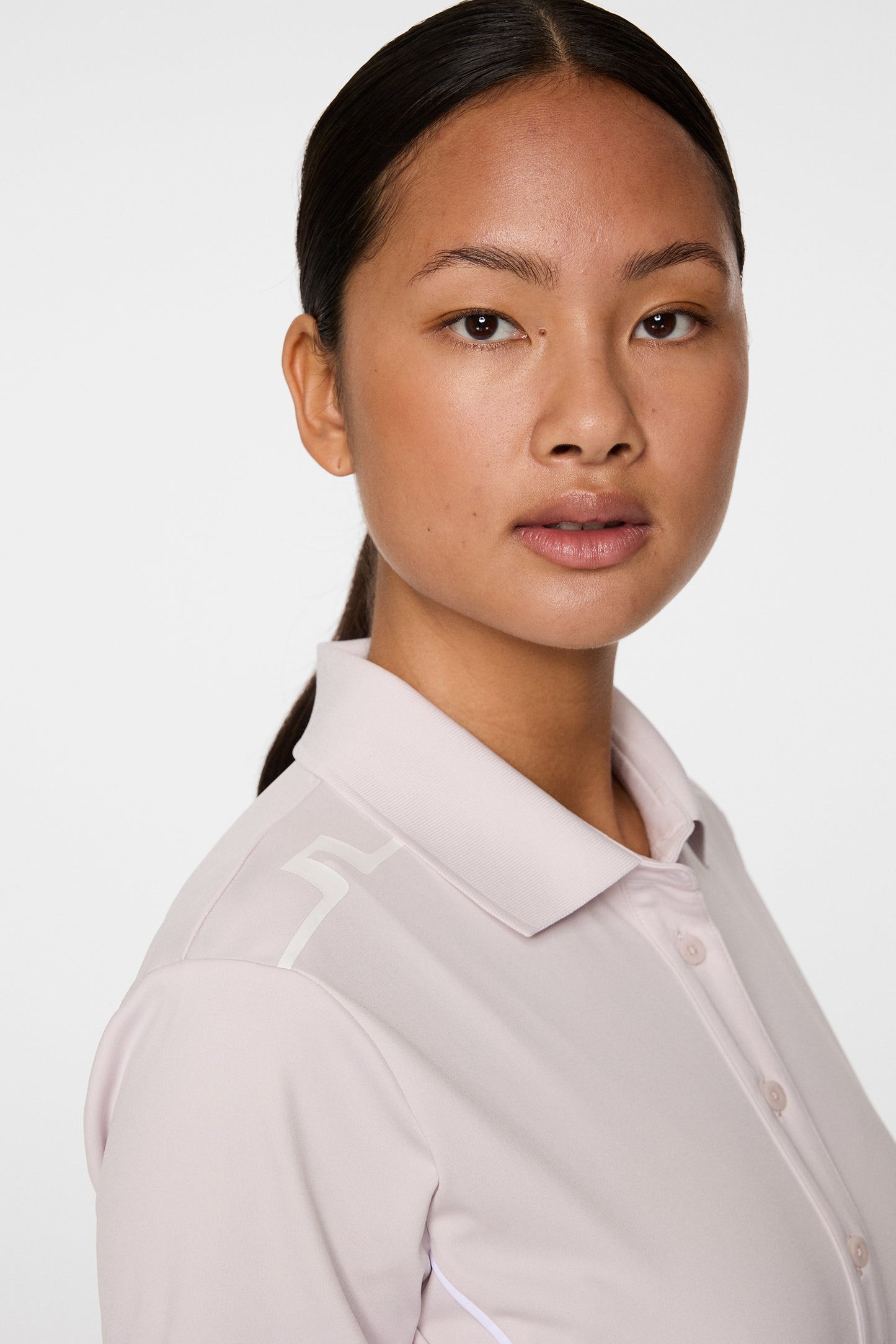 Leyla Polo in Grey Lilac by J.Lindeberg