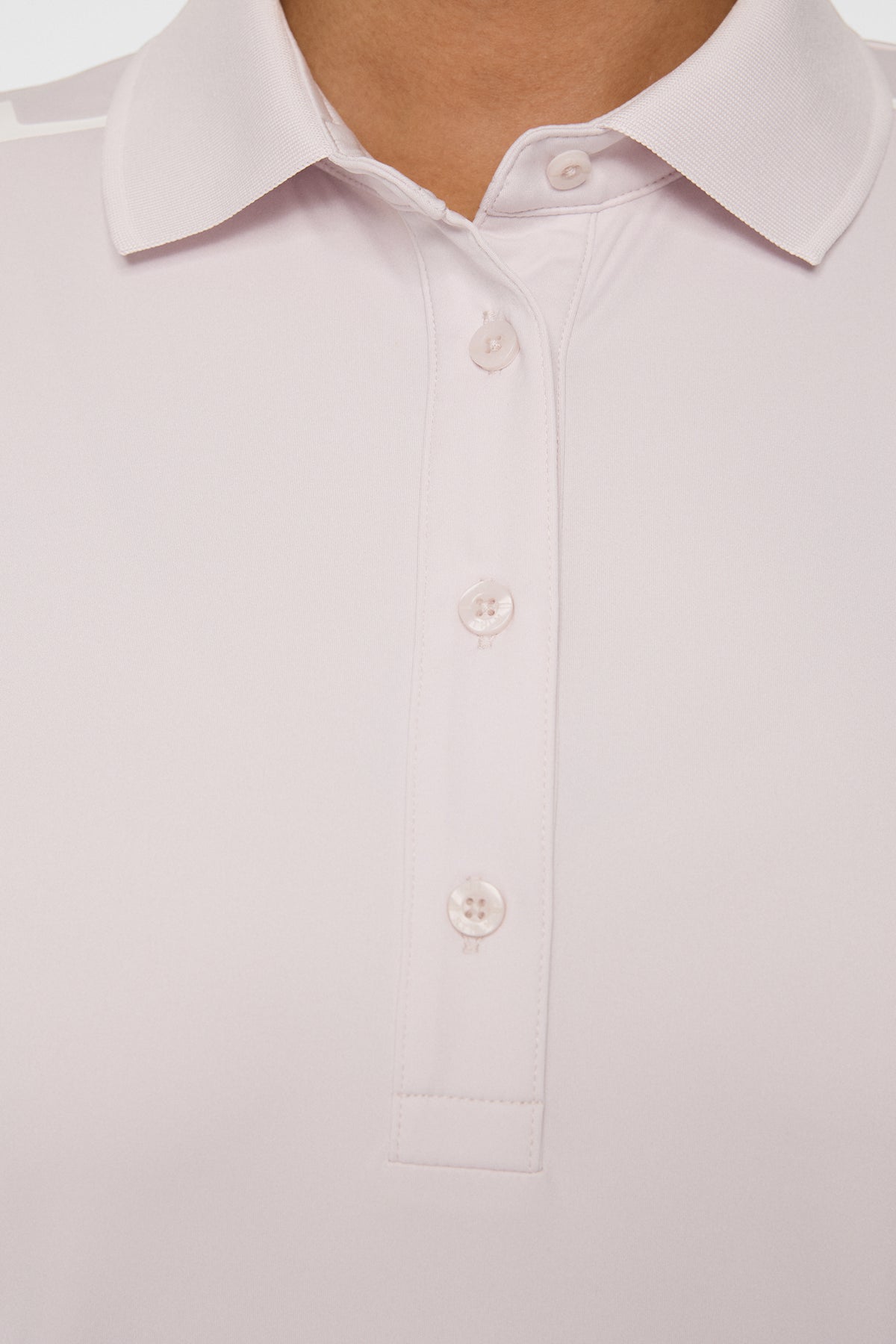 Leyla Polo in Grey Lilac by J.Lindeberg