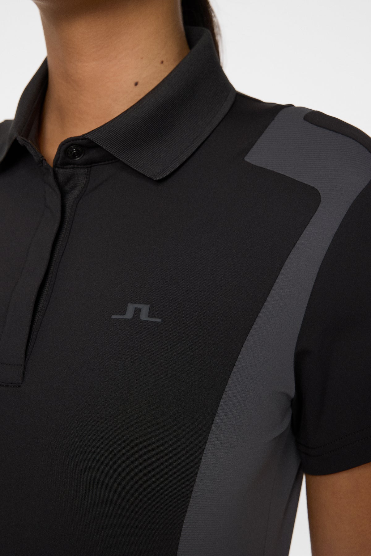 Bea Polo in Black by J.Lindeberg