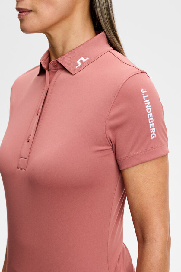 Tour Tech Polo / Withered Rose