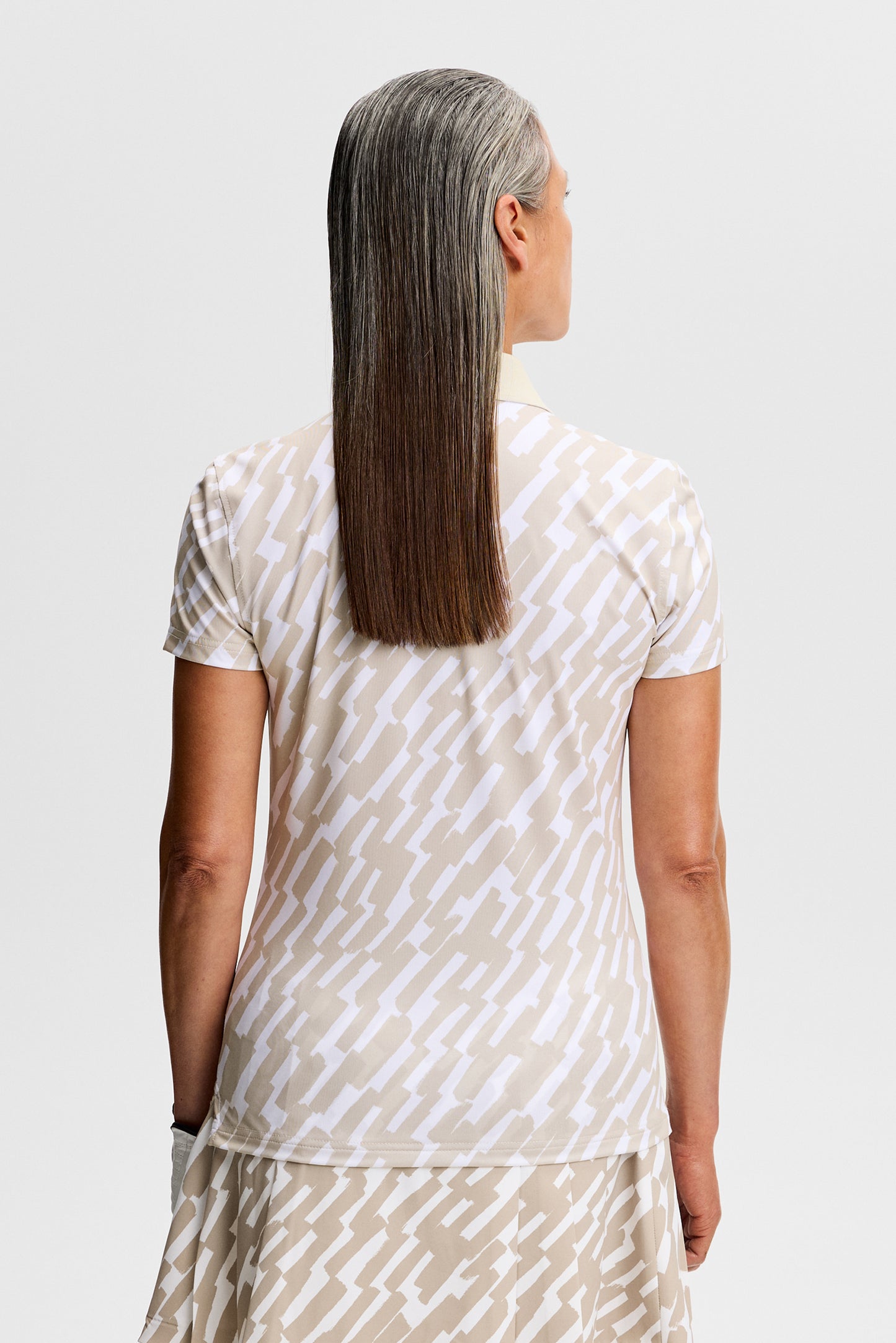 Tour Tech Print Polo in Oak Island Fossil M by J.Lindeberg