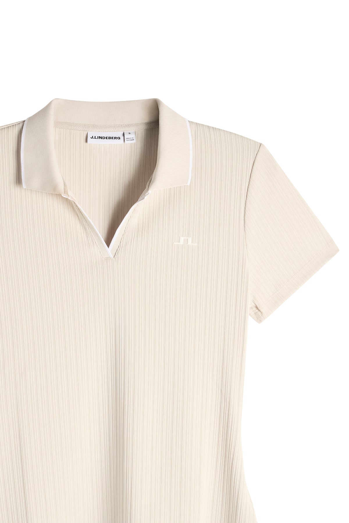 Darcy Polo in Moonbeam by J.Lindeberg