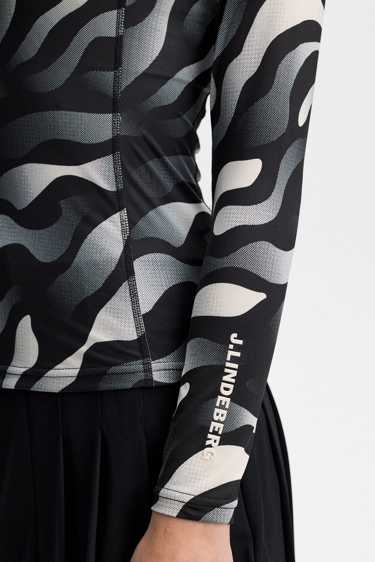 Ella Print Compression Top in Bunker Fade Black Moonbeam M by J.Lindeberg