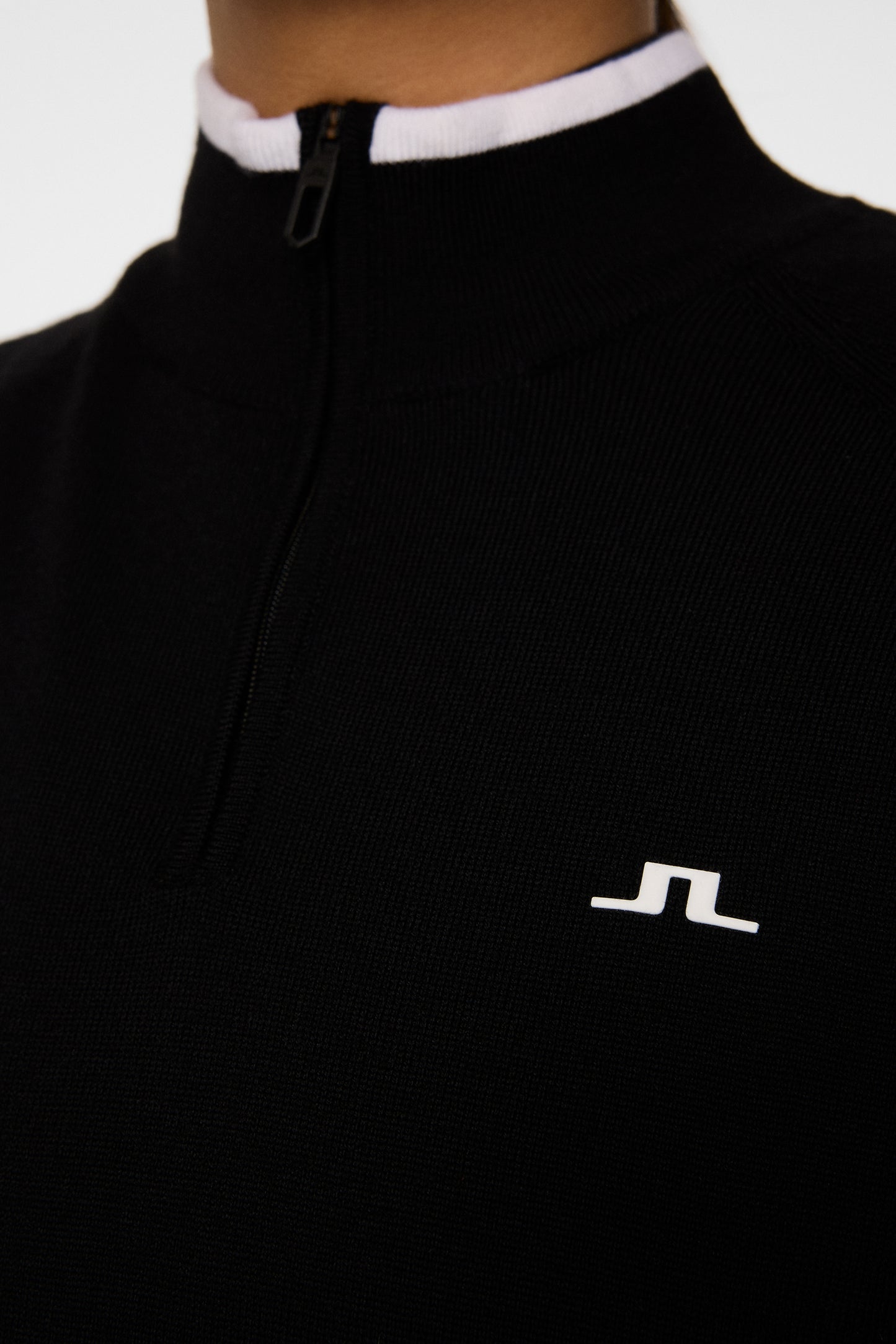 Ruth Windbreaker Sweater in Black by J.Lindeberg