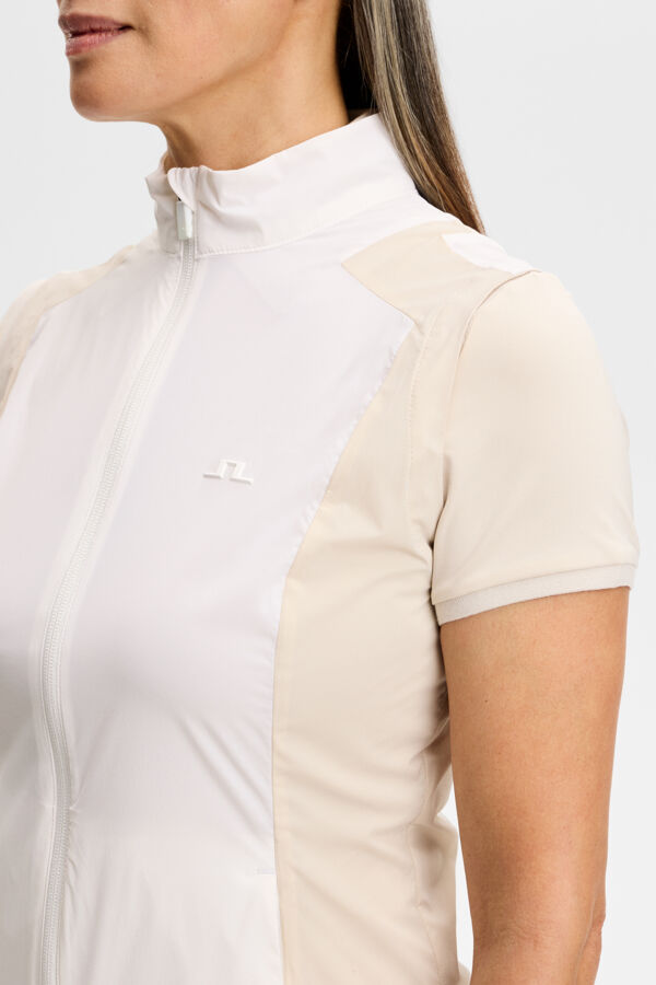 Brooks Zip Packable Vest / White