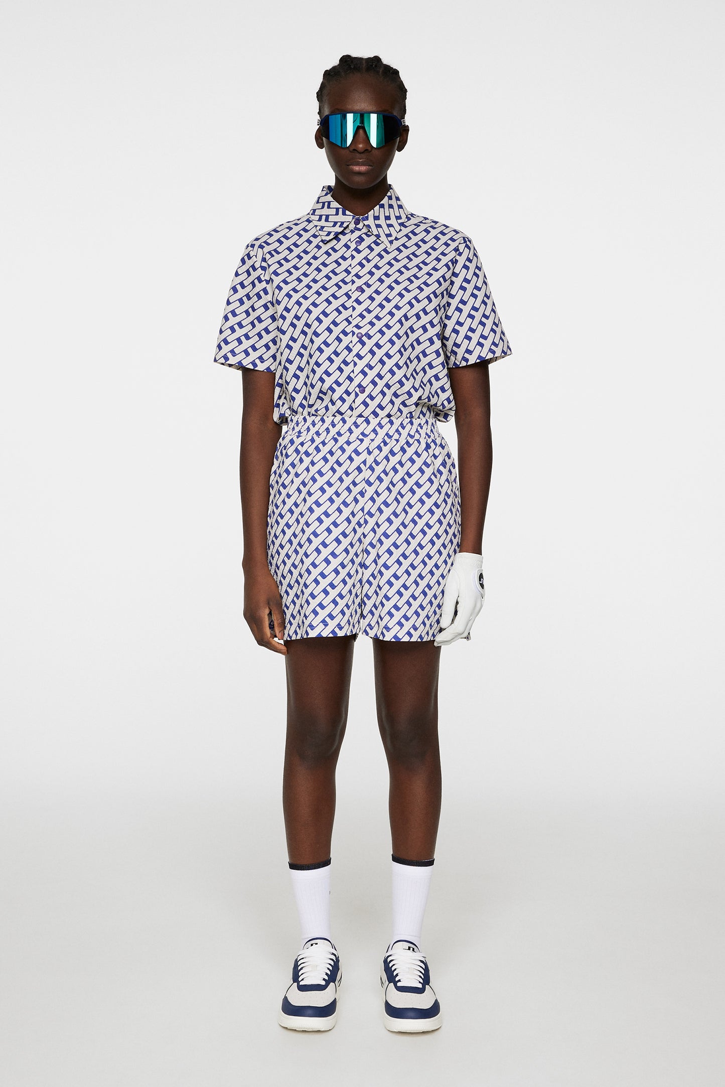 Diana Printed Shorts in Tour Geo Moonbeam M by J.Lindeberg