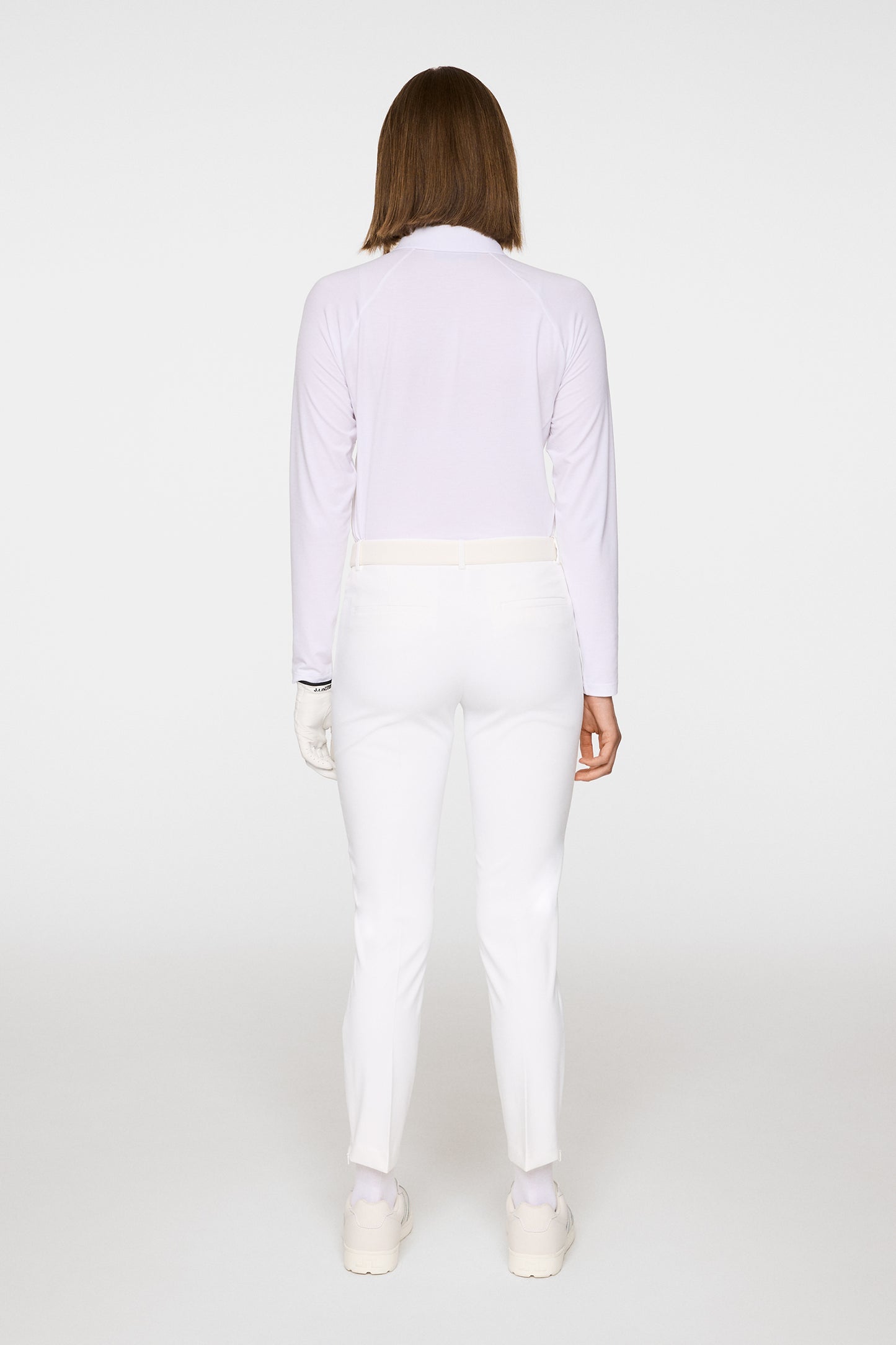 Pia Pant in White by J.Lindeberg