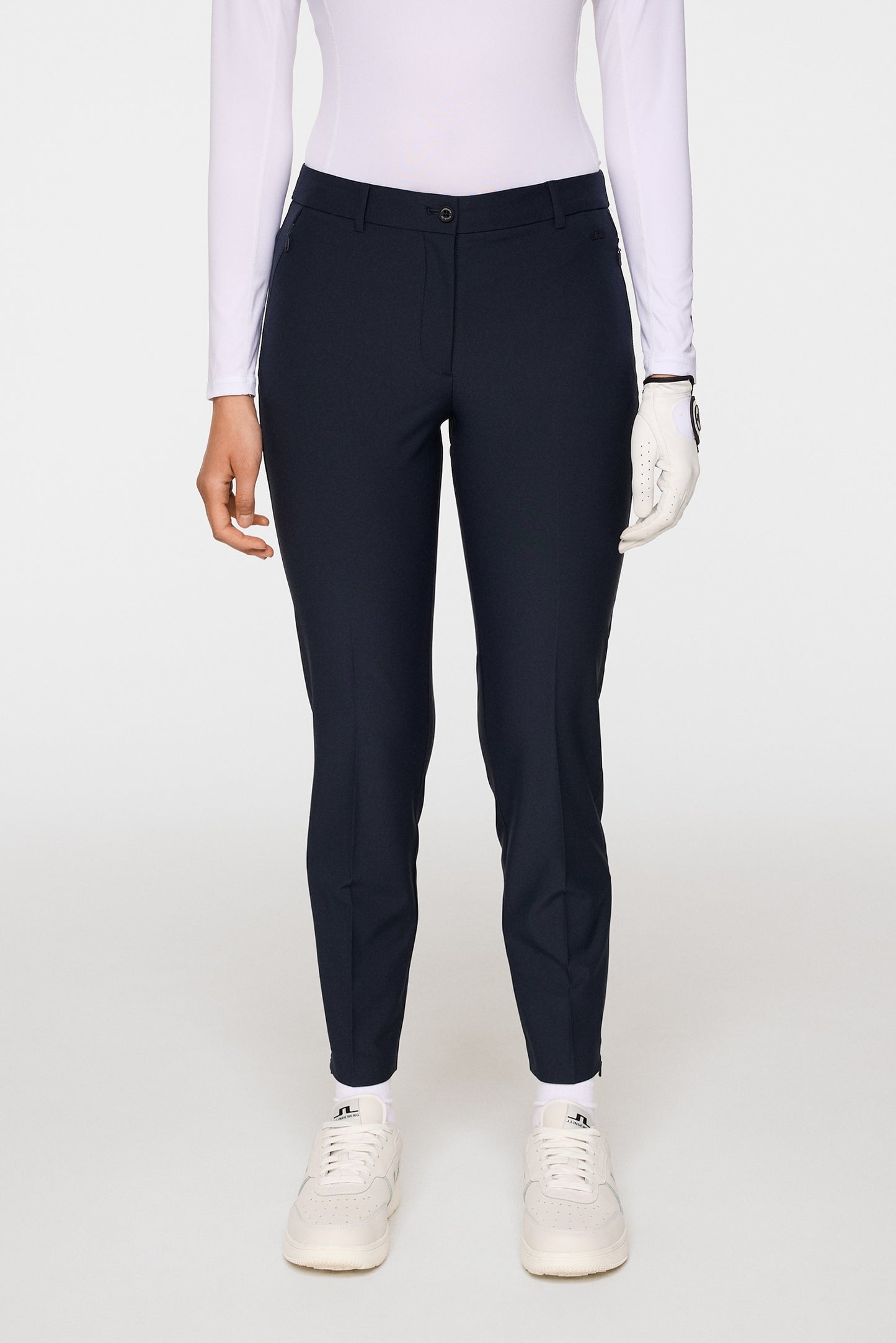 Pia Pant in JL Navy by J.Lindeberg
