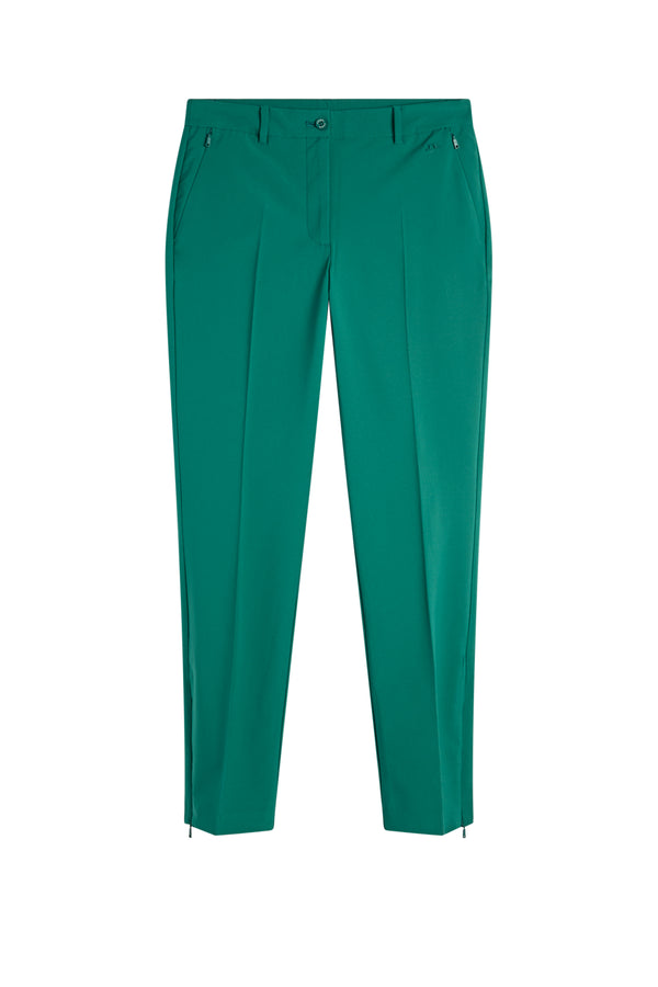 Pia Pant / Forest Biome